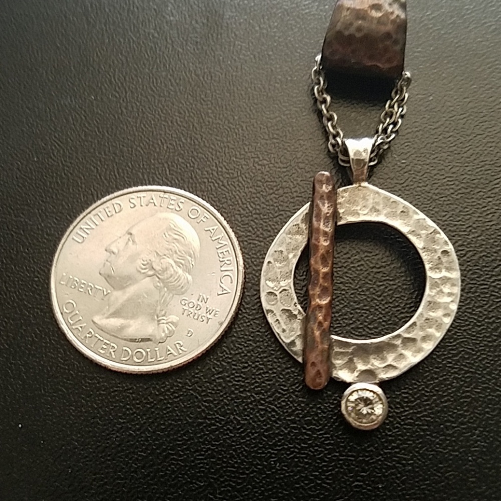 Pendant - Picture 2 of 2
